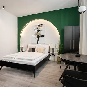 r6-boutique-apartments-best-location-by-bqa.inbudapesthotels.com/